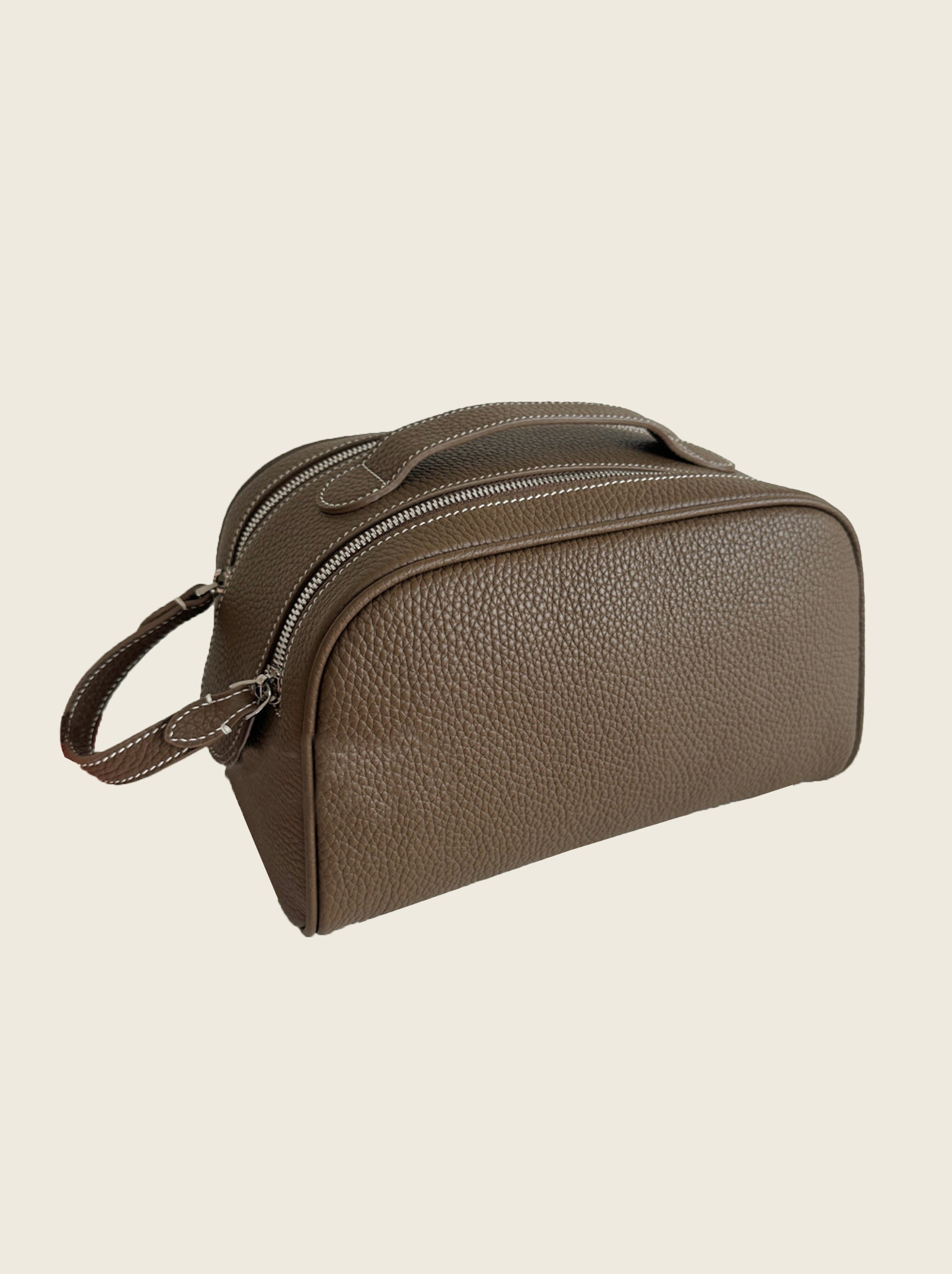 Spacious cosmetic storage bag