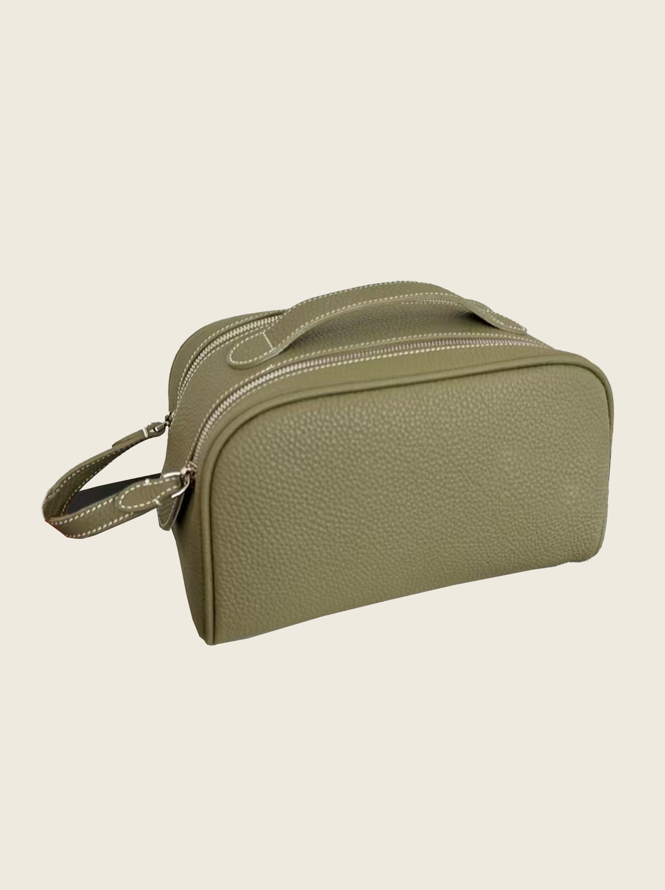 Spacious cosmetic storage bag