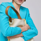 Sac seau Binah moyen en cuir Hpai - Lumi