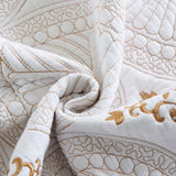 Medallion Elegance Quilted 3-Piece Bedding Set