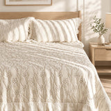 Ivory Daisy Vine Quilted 3-Piece Bedding Set
