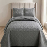 Vintage Botanical Quilted 3‑Piece Bedding Set