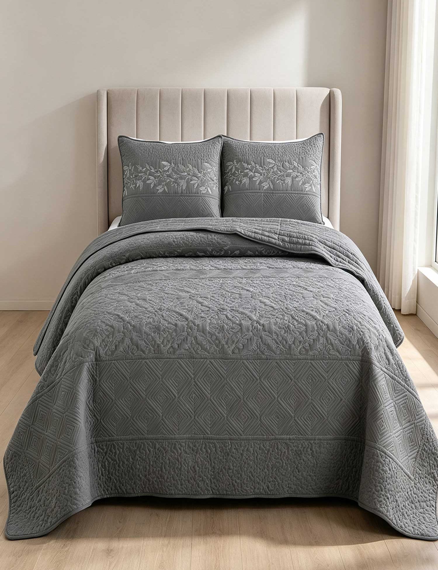 Vintage Botanical Quilted 3‑Piece Bedding Set