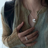 S925 sterling silver ripple square pull-out sweater chain