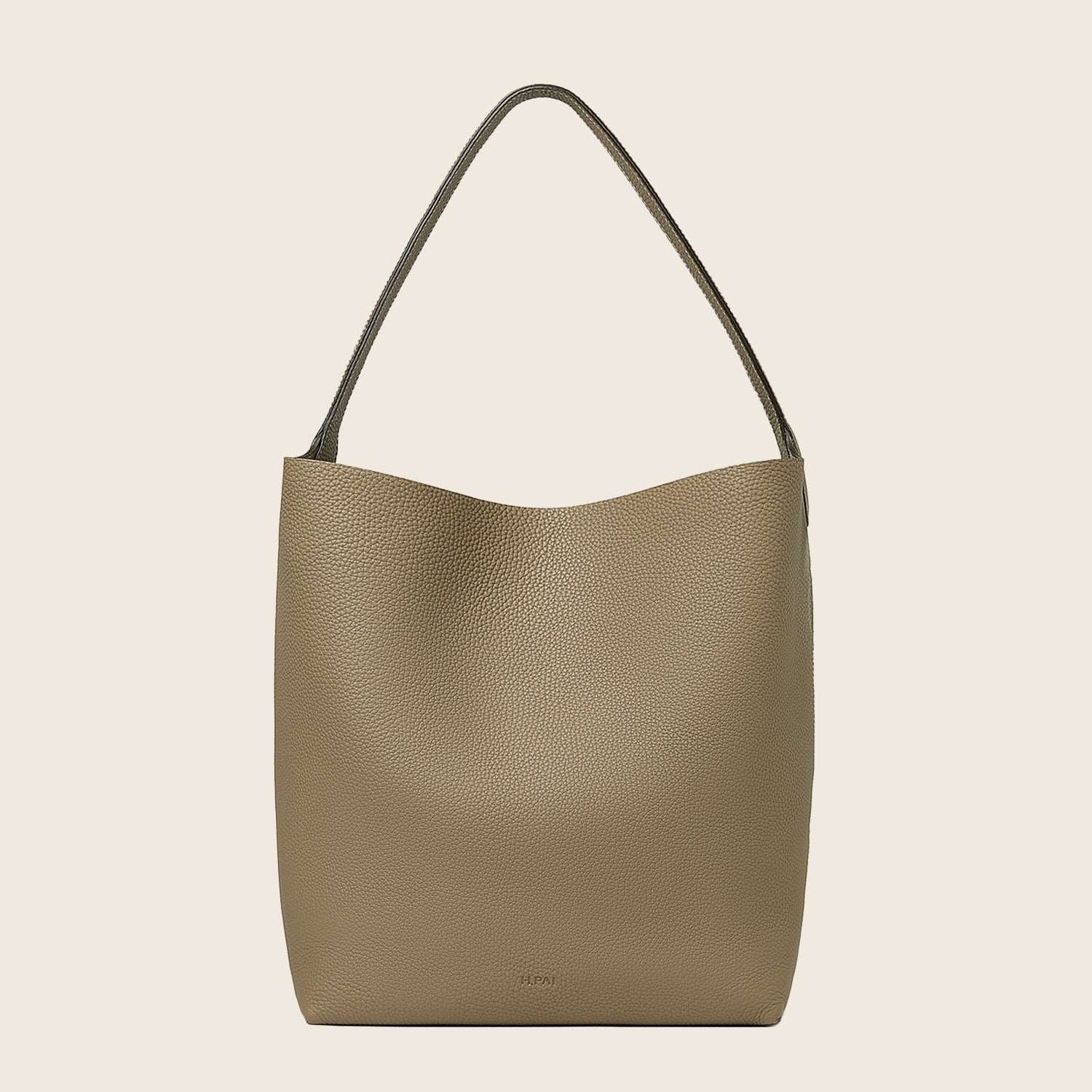 Hpai Medium Binah Bucket Bag in Leather - Limestone