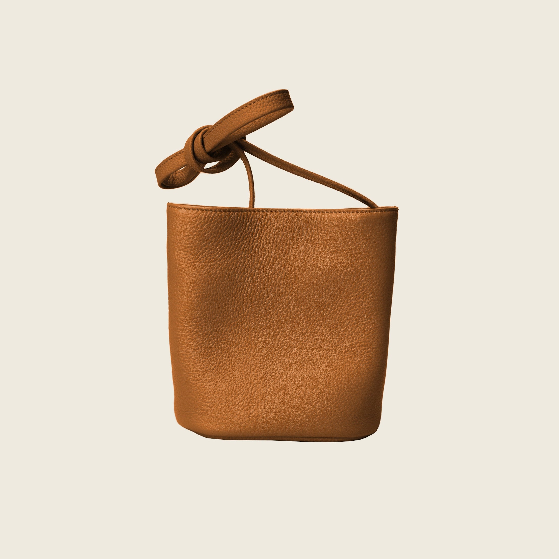 Simple small bucket bag