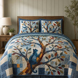 H.PAI Woodland Tree & Cat Quilted 3-Piece Bedding Set – Vintage Cottage Garden Quilted Bedding With Matching Pillow Shams
