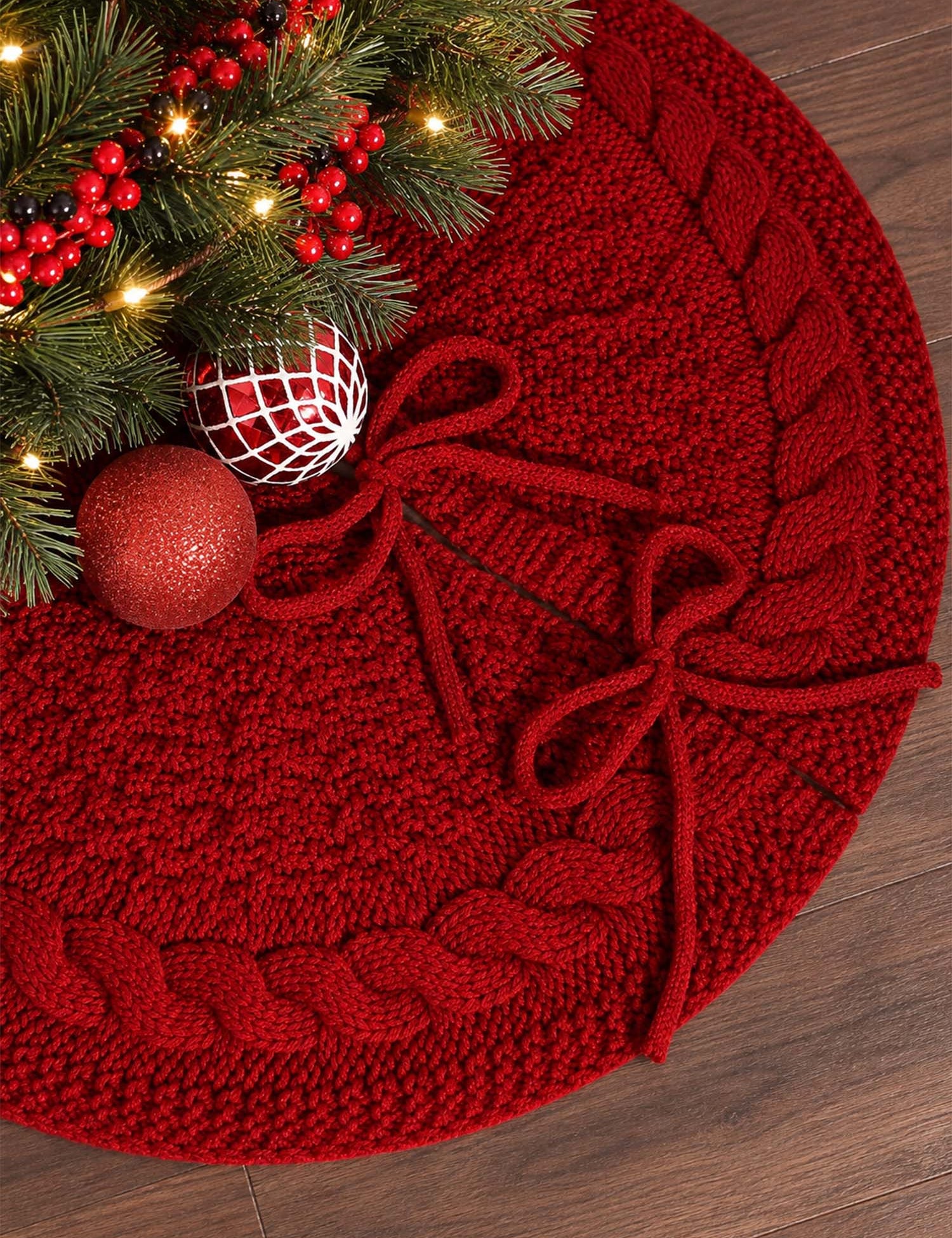 Cable Knit Christmas Tree Skirt