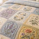 Wildflower Quilted 3-Piece Bedding Set – Classic Americana Quilted Bedding With Matching Pillow Shams