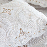 Medallion Elegance Quilted 3-Piece Bedding Set