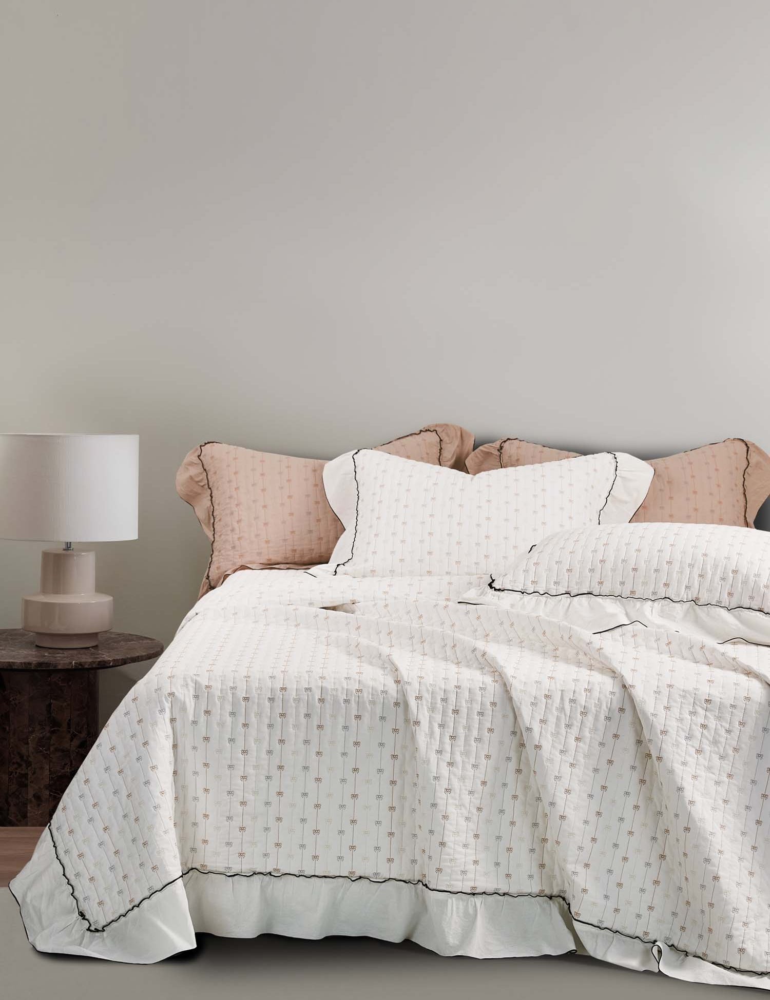 Petite Bow Ruffle Quilted 3-Piece Bedding Set