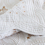 Medallion Elegance Quilted 3-Piece Bedding Set