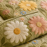H.PAI Daisy Floral Quilted 3-Piece Bedding Set – Luxury Quilted Bedding with Matching Pillow Shams
