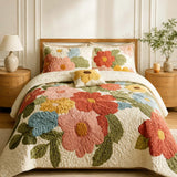 Cottage Garden Floral Quilted 3-Piece Bedding Set – Luxury Quilted Bedding with Matching Pillow Shams