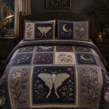 Luna Moth Quilted 3-Piece Bedding Set – Classic Americana Quilted Bedding With Matching Pillow Shams