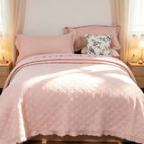 Soft Ruffled Trim Quilted 3‑Piece Bedding Set