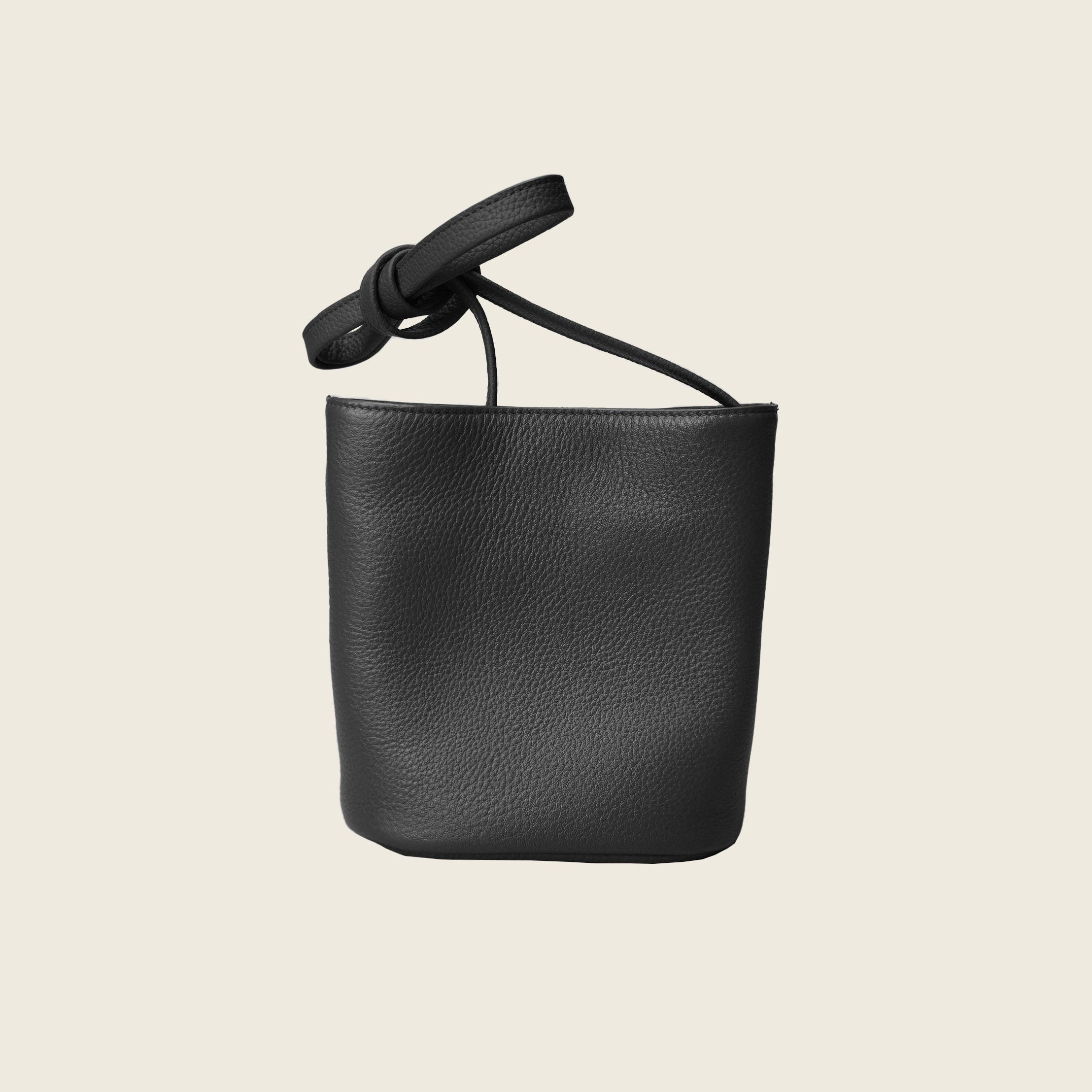 Simple small bucket bag
