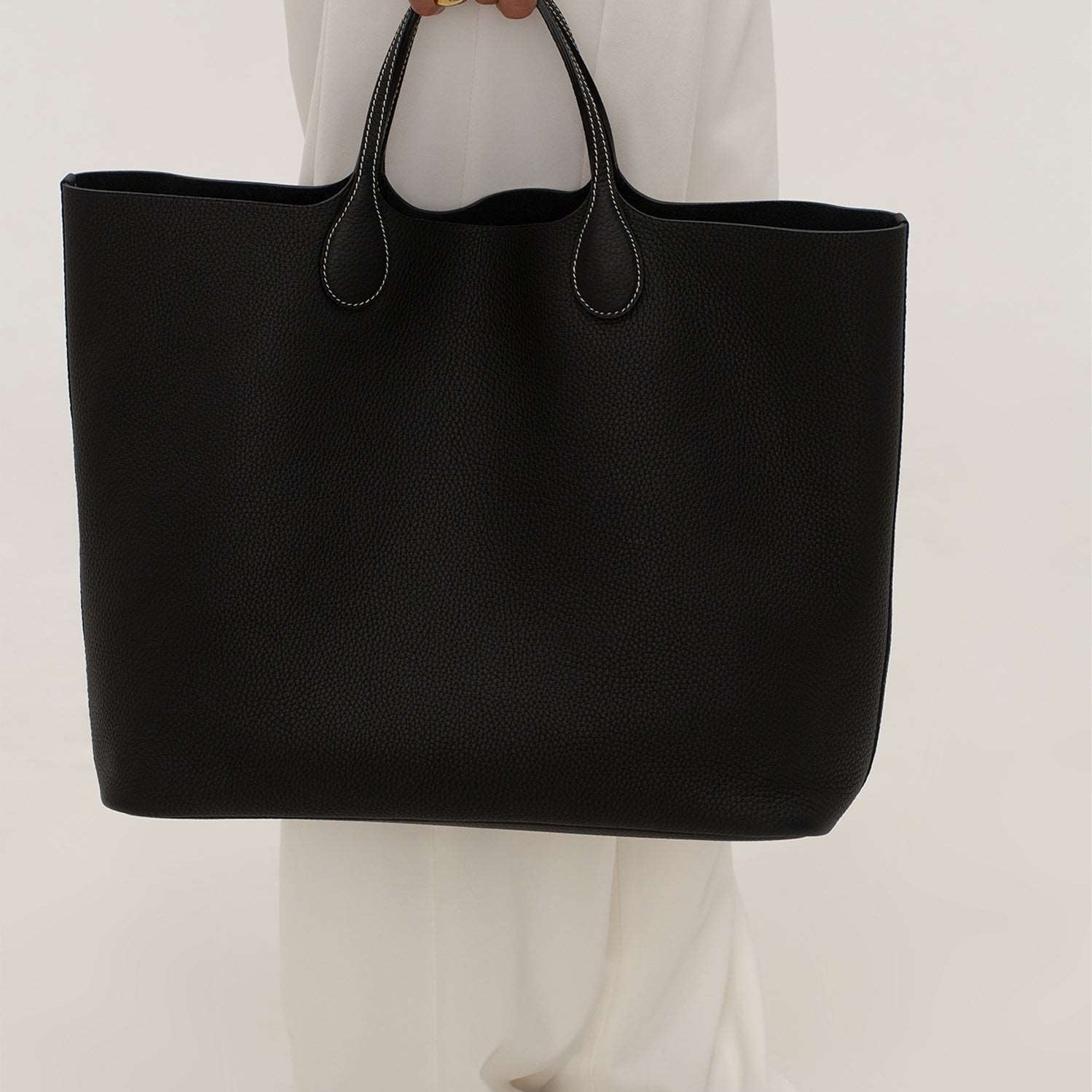 Hpai Large Yesod Tote Bag in Leather - Black