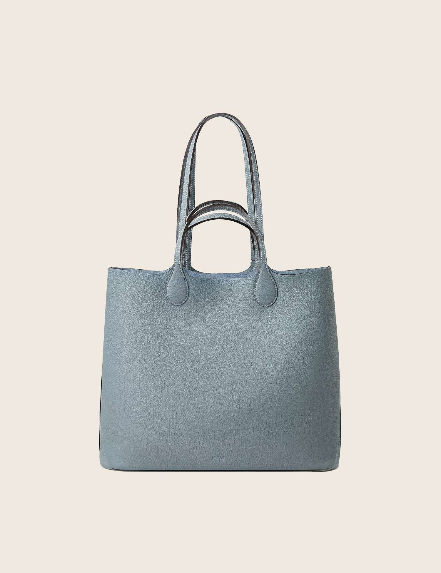 Hpai Large Yesod Tote Bag in Leather - Fog Blue