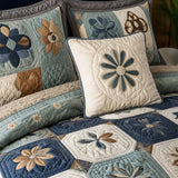 Vintage Cottage Floral Quilted 3-Piece Bedding Set – Luxury Quilted Bedding with Matching Pillow Shams