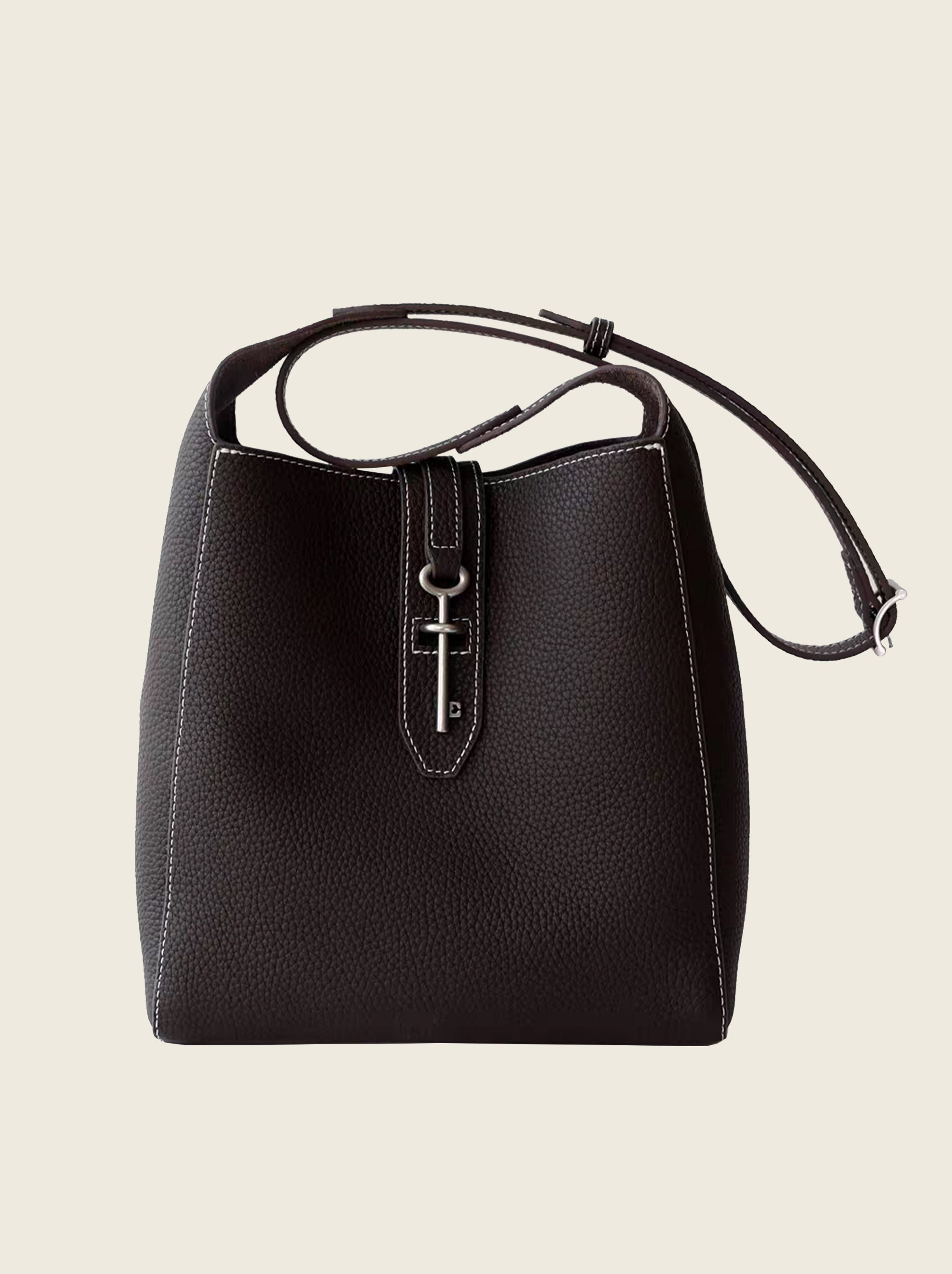 Top-grain cowhide bucket crossbody tote bag
