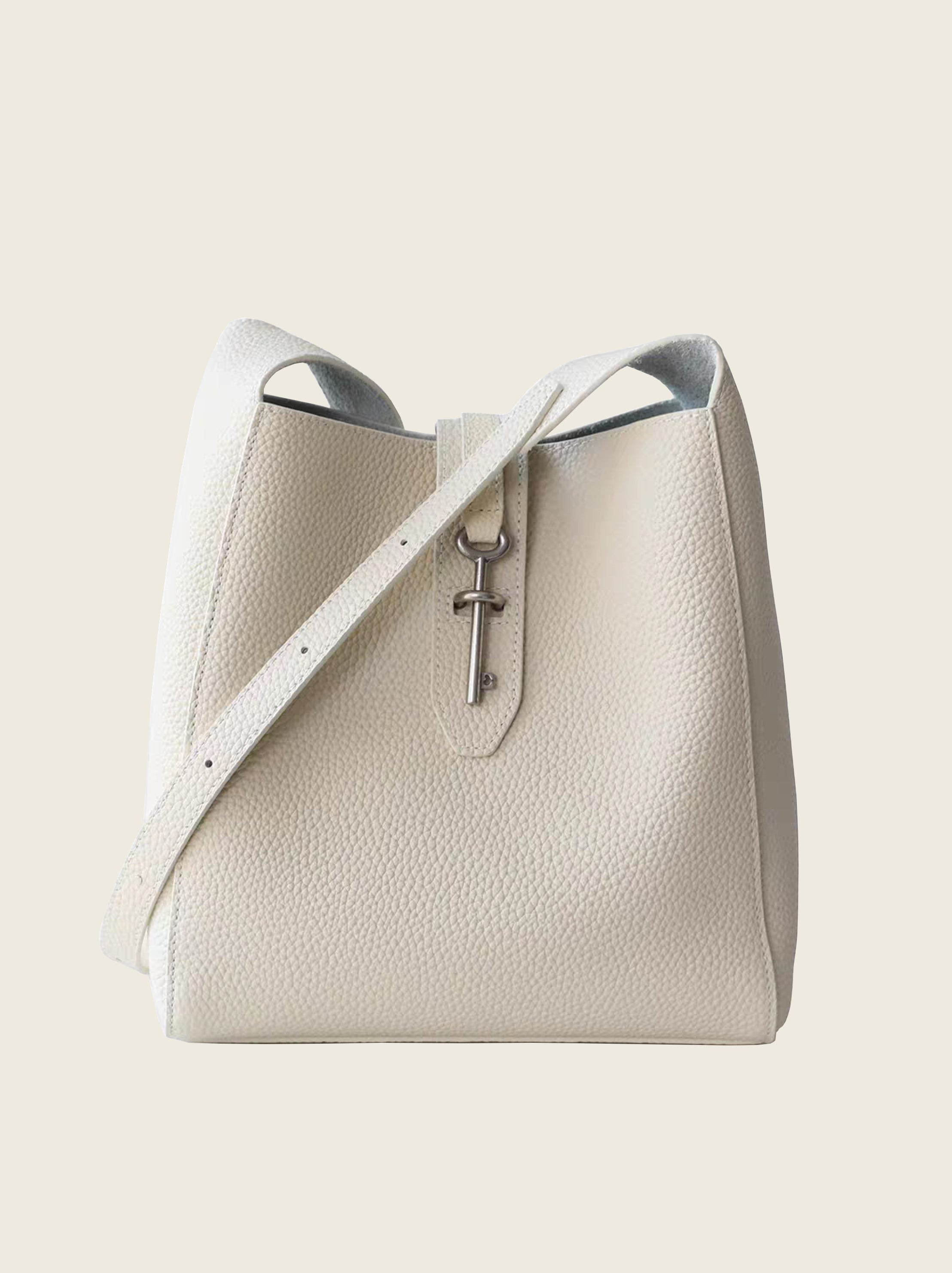 Top-grain cowhide bucket crossbody tote bag