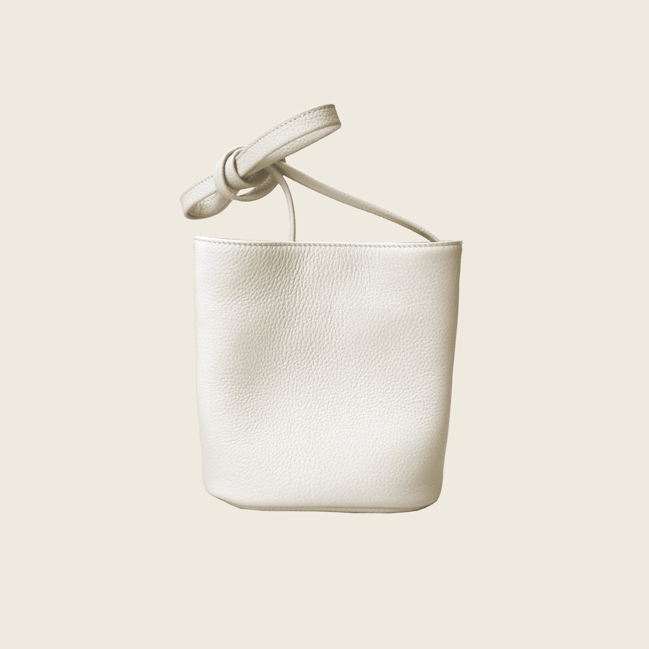 Simple small bucket bag