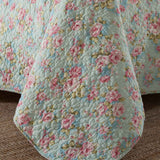 Vintage Rose Floral Print Quilted 3‑Piece Bedding Set